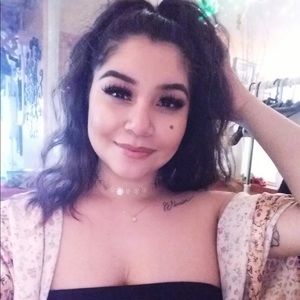 Meet your Posher, Sammie